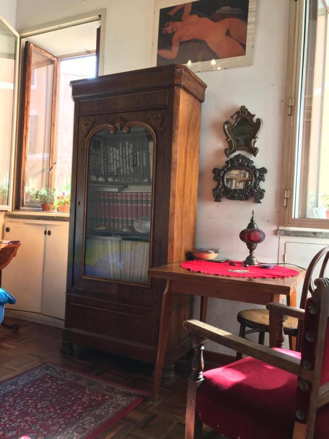 Room For Rent In Rome Trastevere Exteriör bild
